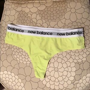 New Balance Women’s Fusion Thong - NWOT - Small